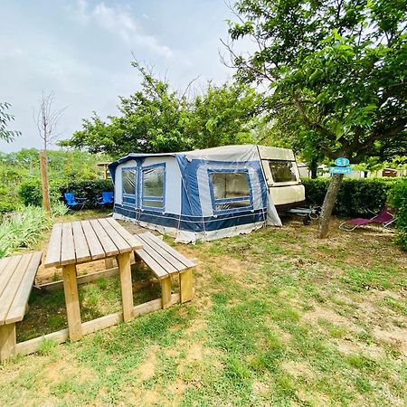 Camping Paradis Family Les Rives De L'Herault Gignac  Exterior foto