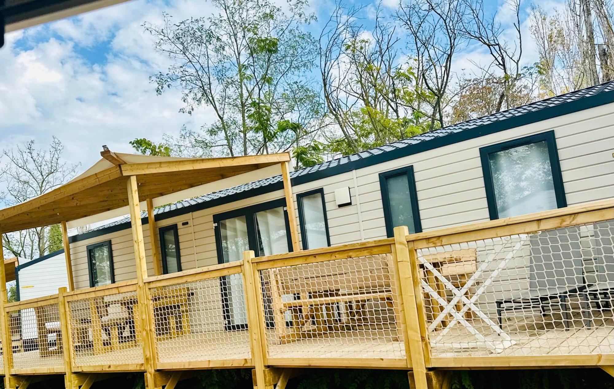 Camping Paradis Family Les Rives De L'Herault Gignac  Exterior foto